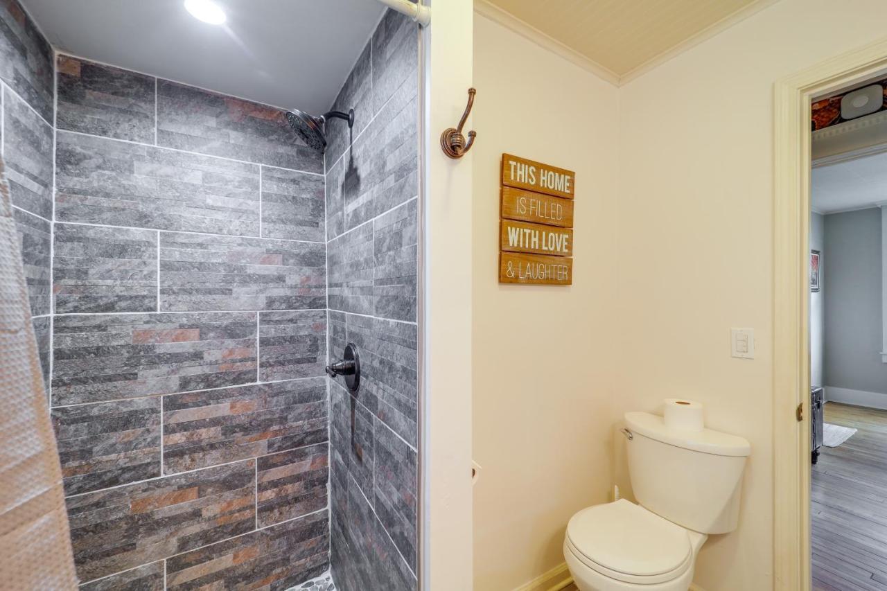Cozy Damascus Cottage With Porch And Trail Access! 외부 사진
